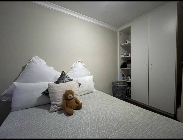 2 BEDROOM APARTMENT FOR SALE IN MONTCLAIR